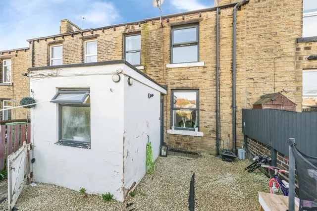 May Street, Crosland Moor, Huddersfield, photo 1
