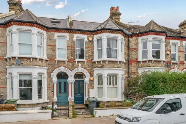 19a Holmewood Road, London, photo 1