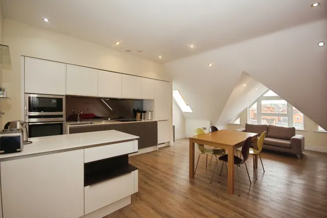 Clarendon Avenue, Leamington Spa, CV32, photo 3