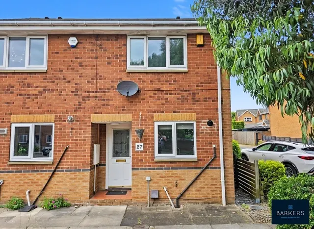Coates Close, Dewsbury WF12 7TQ, photo 1