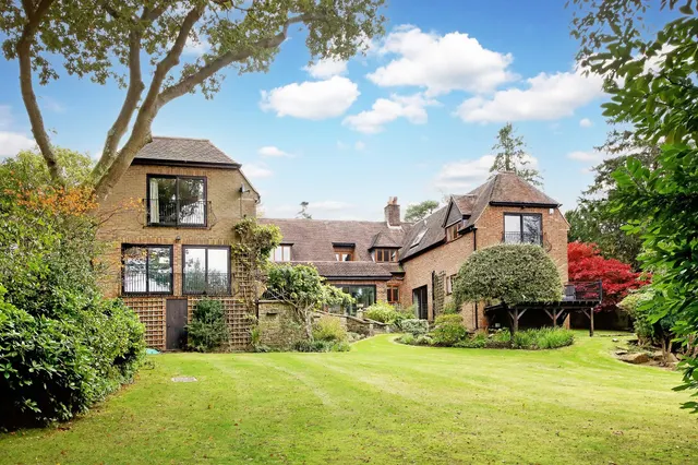 Manor Road, Penn, HP10, photo 3