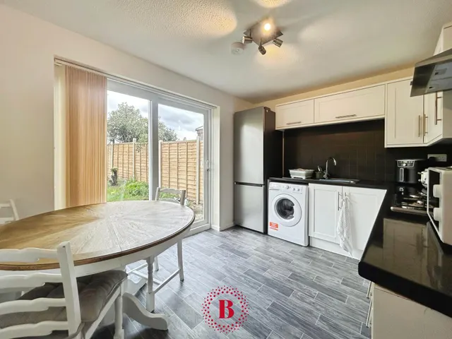 Photo 2 — Langdale Grove, Bingham, NG13