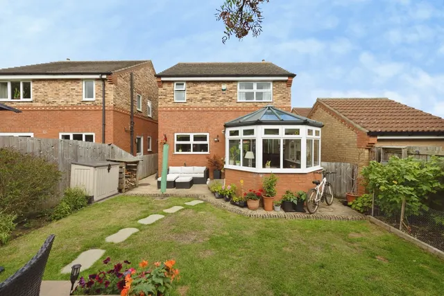 Photo 3 — Iddison Drive, Bedale, North Yorkshire, DL8