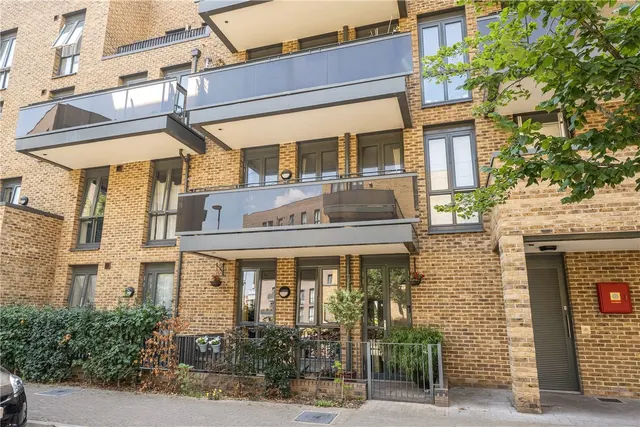 Photo 2 — Bight Court, 17 Nellie Cressall Way, London, E3