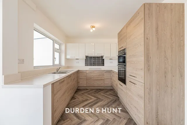Moreton Road, Ongar, CM5, photo 3