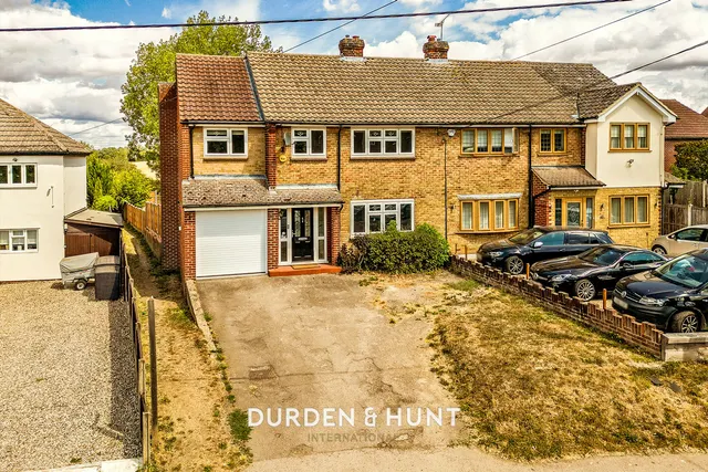 Moreton Road, Ongar, CM5, photo 1
