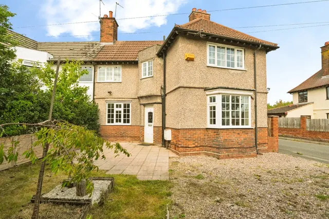 Old Chester Road, Bebington, Wirral, photo 1