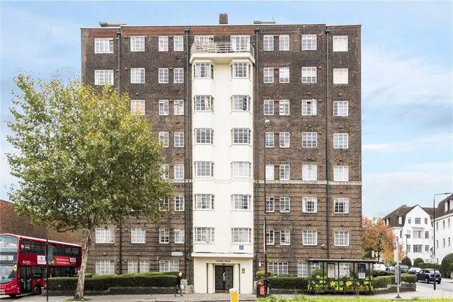 Corner Fielde, Streatham Hill, SW2, photo 1