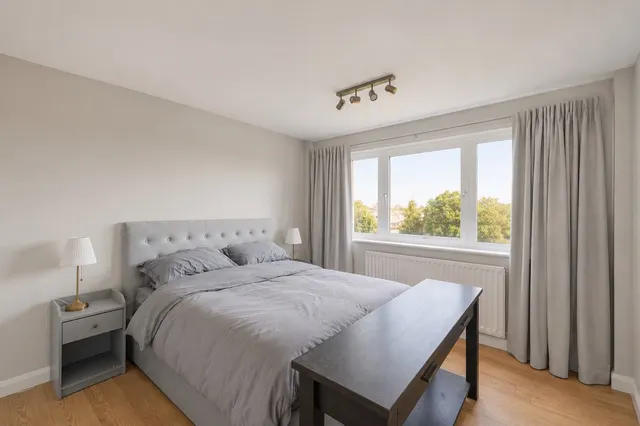 Photo 3 — 24 Craigmore Tower, Guildford Road, Woking