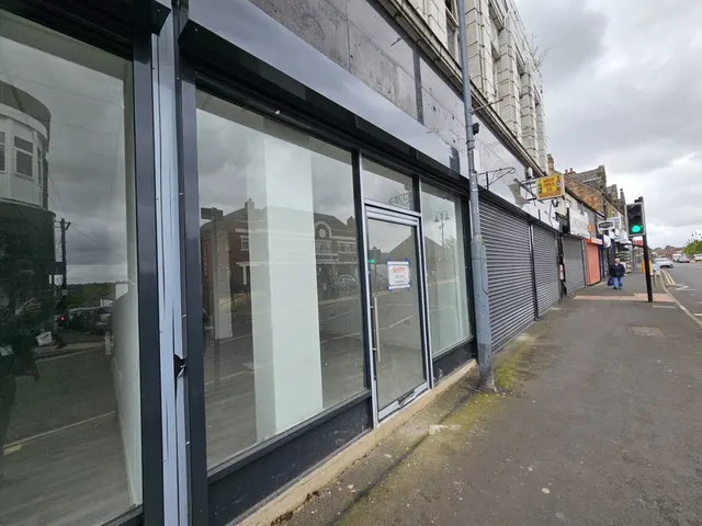 High Street, Wombwell, photo 1