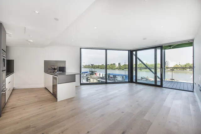 Riverlight Quay, London, SW11, photo 1