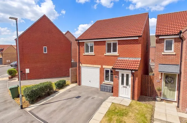 Grainger Drive, Pocklington, YO42, photo 2