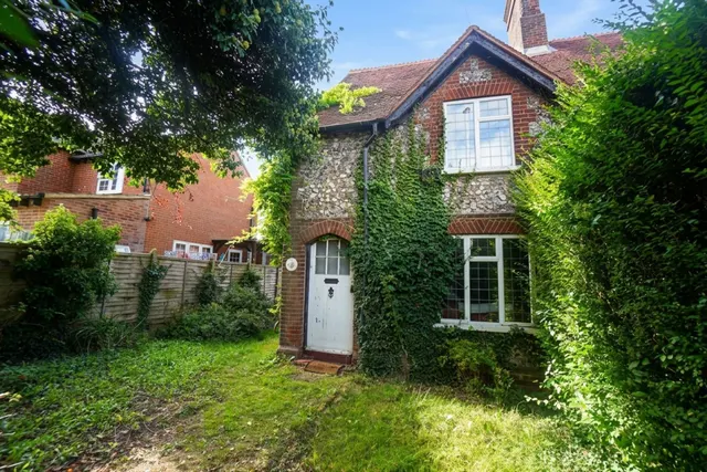 Marlow Road, High Wycombe, HP11, photo 1
