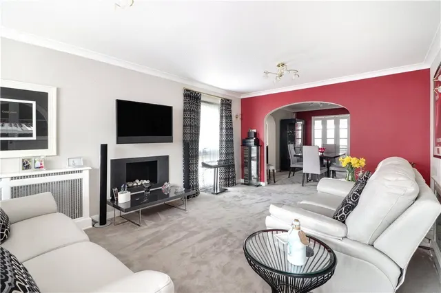 Photo 2 — Goatsfield Road, Tatsfield, Westerham, Surrey, TN16