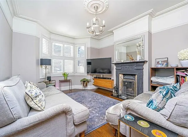 Photo 2 — Sunnyside Road, Teddington, TW11