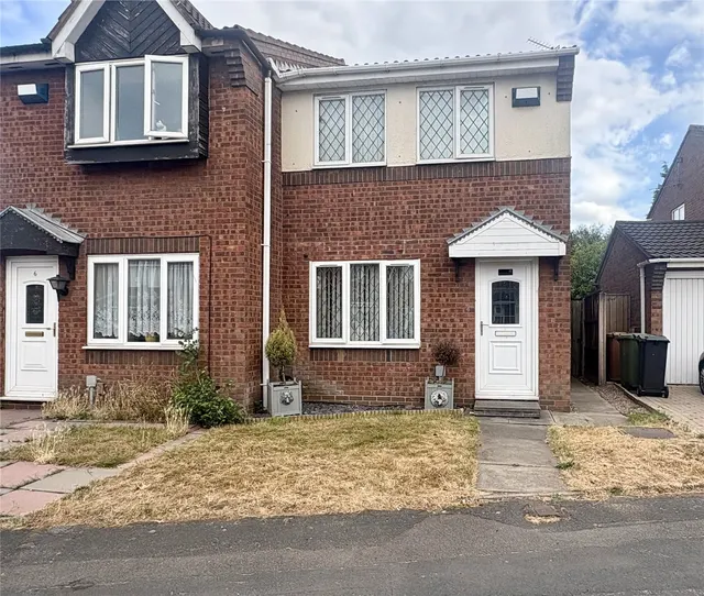 Ravensbourne Grove, Willenhall, WV13, photo 1