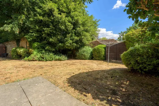 Plough Close, Kettering, NN14, photo 1
