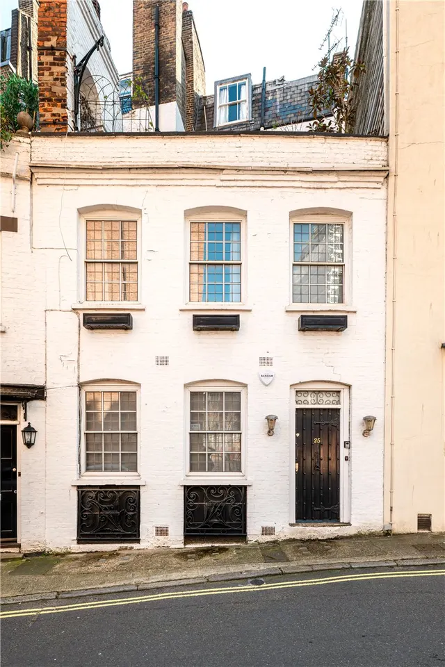 Hays Mews, Mayfair, W1J, photo 1