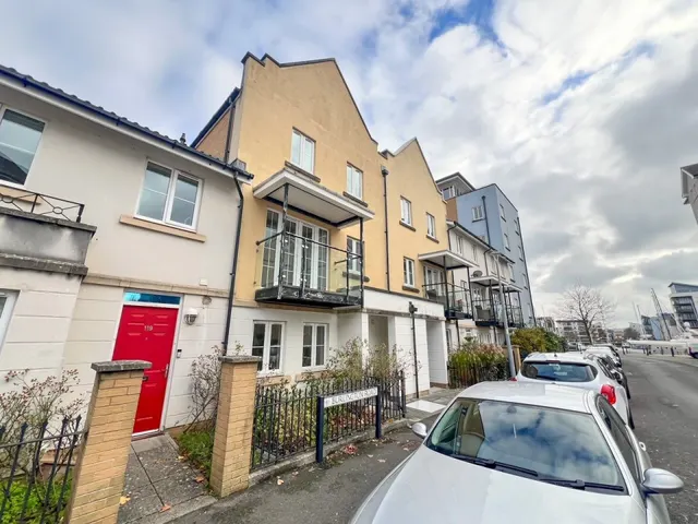 Burlington Road, Portishead, BS20, photo 1