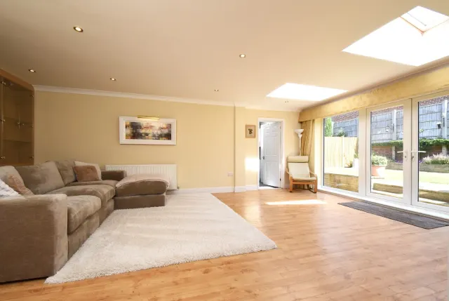 Photo 2 — Old London Road, Badgers Mount, Sevenoaks, Kent, TN14