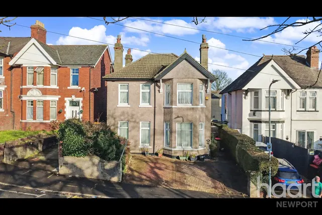Dewsland Park Road, Newport, NP20, photo 1