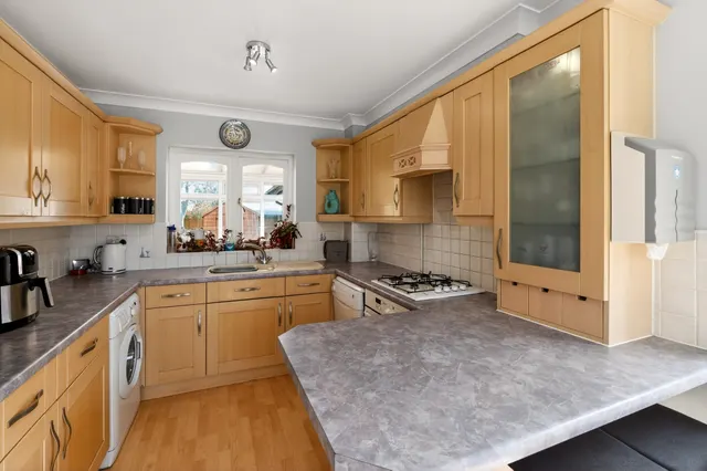 Staffa Close, Wickford, SS12, photo 2
