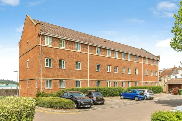 Hedgers Close, Ashton, Bristol, photo 1