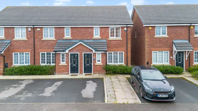 South Meadow Close, Lowton, Warrington, Warrington, WA3 2DY, photo 1