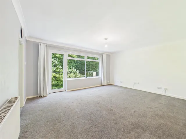 Photo 3 — Dell Farm Road, Ruislip, Middlesex, HA4 7TX
