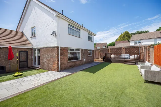 Chartwell Drive, Cardiff, CF14, photo 2