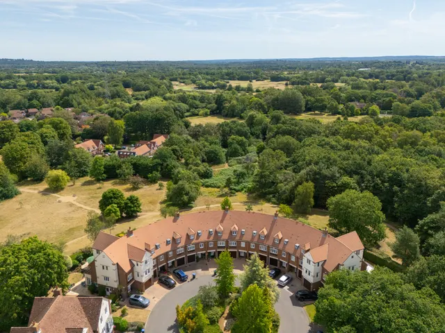 Photo 2 — 51 St Nicholas Crescent, Pyrford, Woking
