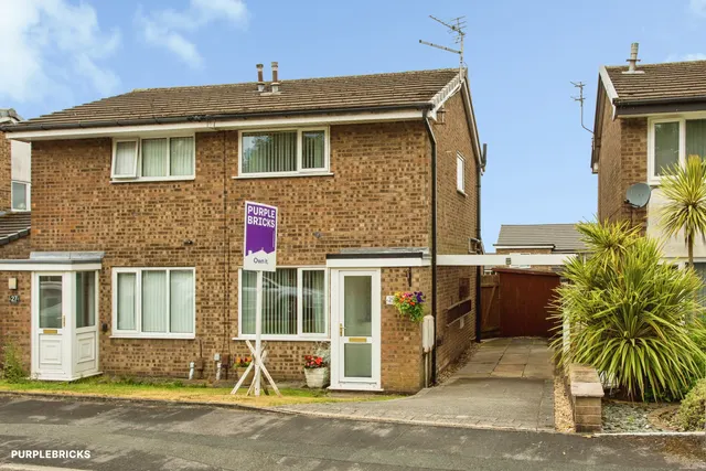 Foxcote, Chorley, PR7, photo 1