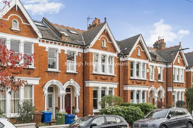 Holmdene Avenue, London, SE24, photo 1