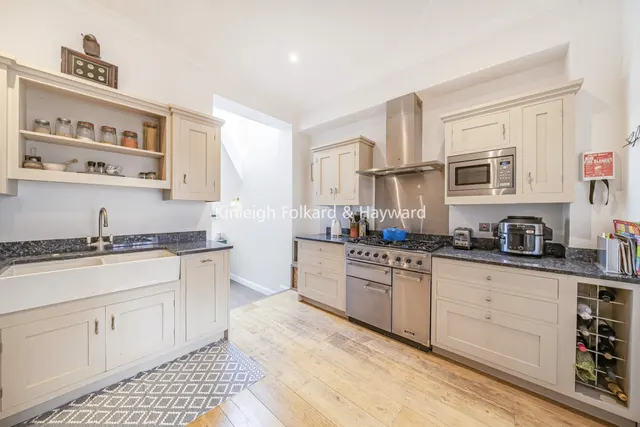 Holmdene Avenue, London, SE24, photo 3