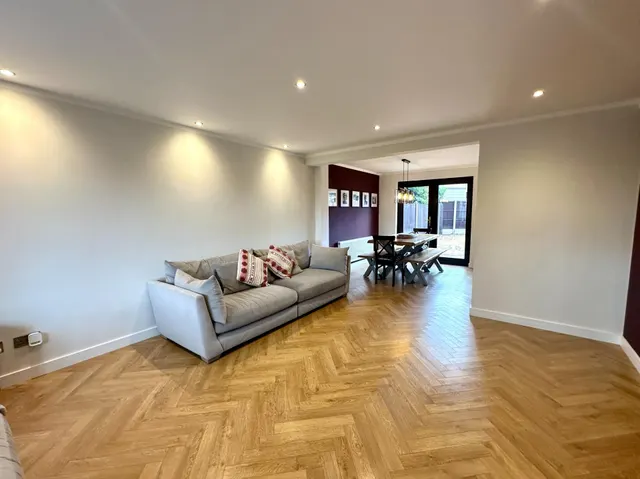 Betony Close, The Delves, WS5, photo 2