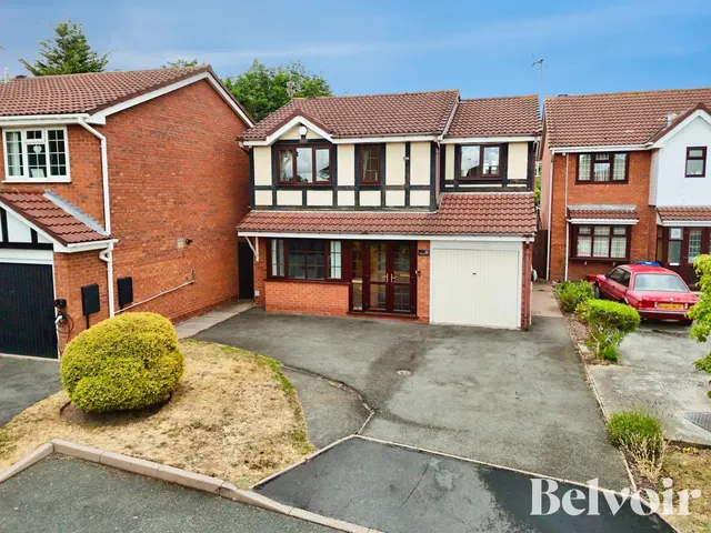 Betony Close, The Delves, WS5, photo 1