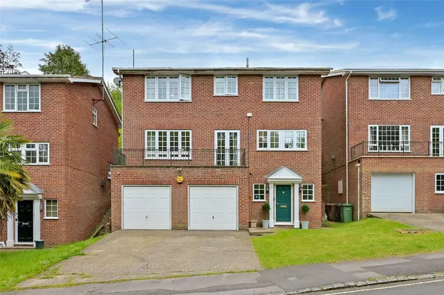 Deanfield Road, Henley-on-Thames, Oxfordshire, RG9 1UU, photo 1