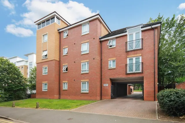 Stone Road, Edgbaston, B15, photo 1