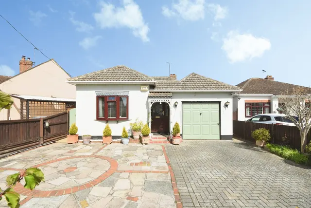 Jubilee Avenue, Broomfield, Chelmsford, photo 1