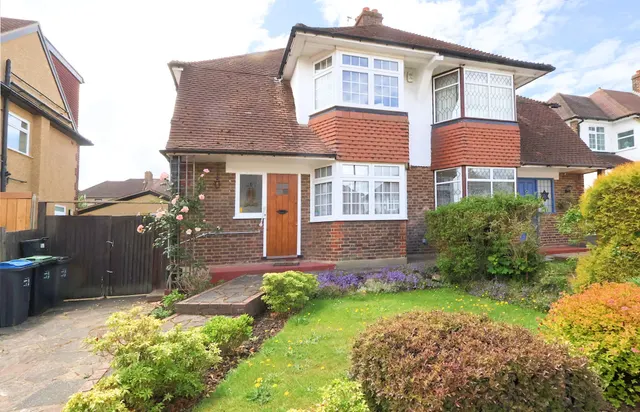 Colin Close, Croydon, Croydon, CR0 8QD, photo 1