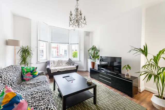 69a Sellons Avenue, London, photo 1