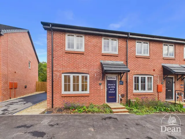 Forest Walk West Off, Lydney, GL15, photo 1