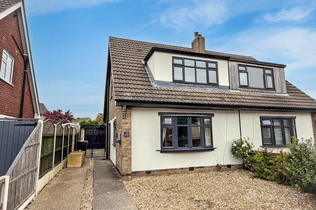 Trent Road, Bulkington, CV12, photo 1
