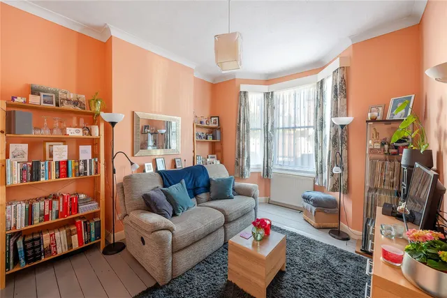 Photo 2 — Brathway Road, Southfields, London, SW18