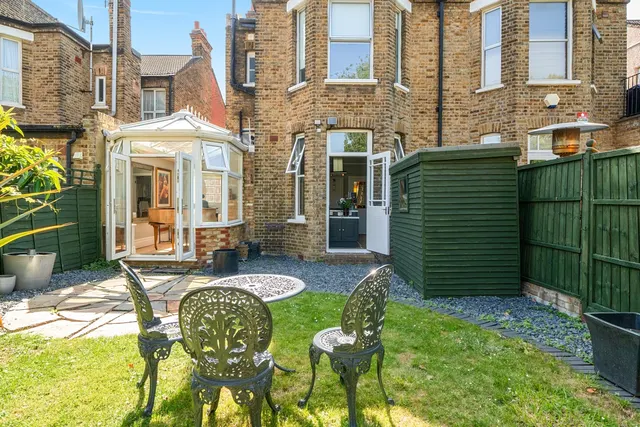 Brockley Rise, London, SE23, photo 1