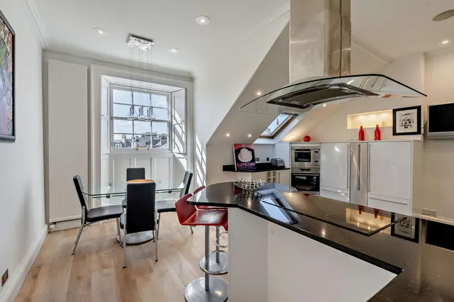 Rutland Street, Edinburgh, EH1, photo 2