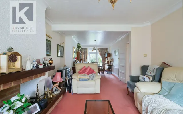 Photo 3 — London Road, Ewell, KT17
