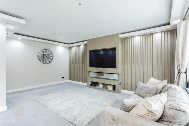 Aldbury Terrace, Bolton, BL1, photo 2