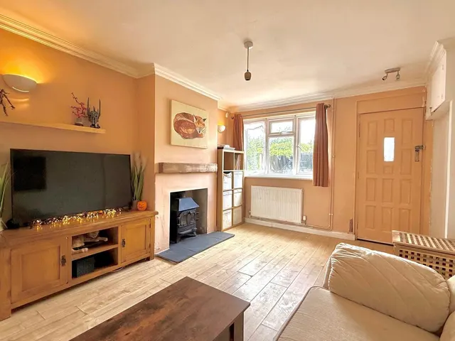 Photo 2 — Clyde Cottages, Swindon, Wiltshire, SN4 9AE