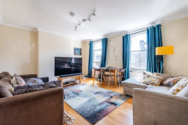 Loveridge Road, London, NW6, photo 1